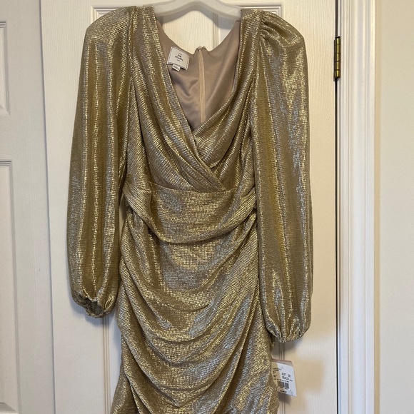 Davids Bridal Gold Long Sleeve Mini Dress Size 10 - Picture 1 of 3